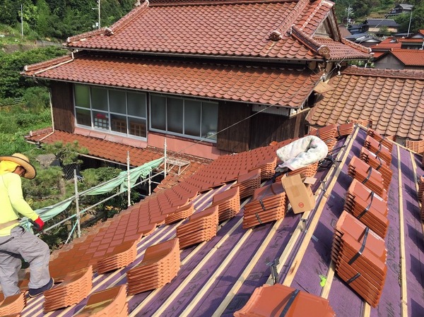 N建設様物件　K様邸屋根瓦葺き替え工事完成