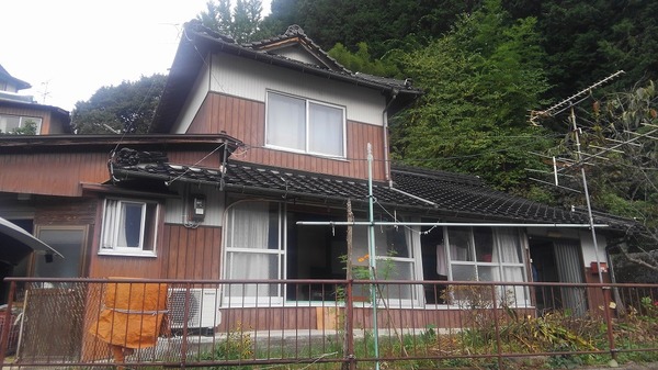 岩国市錦町　Ｏ様邸金属瓦葺き工事