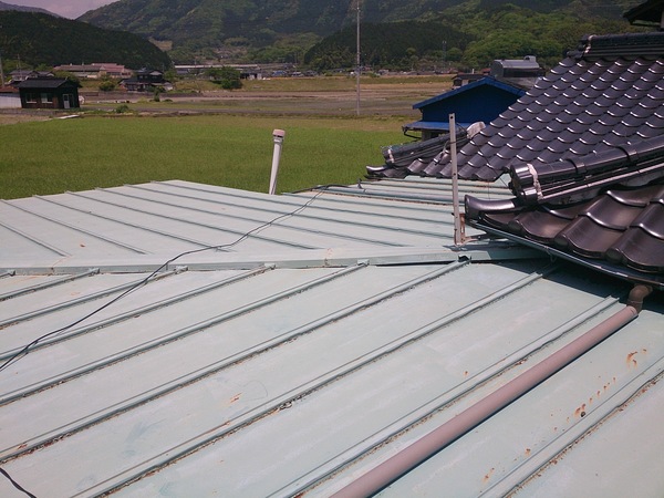 岩国市周東町　I様邸瓦棒屋根塗装工事