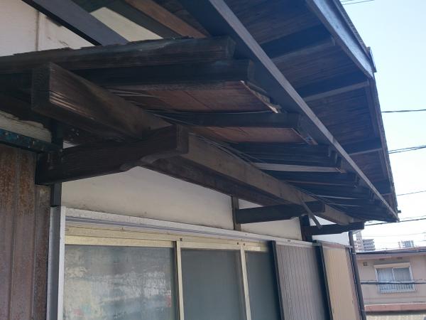 K創様物件　周南市Y様邸庇カラーガルバリウム屋根工事