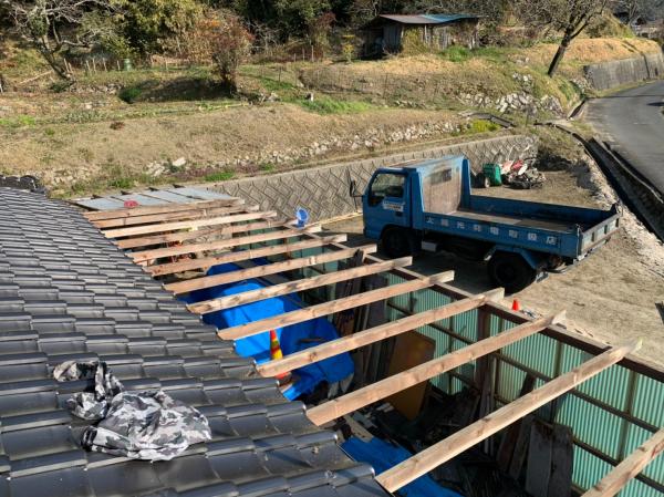 　小波ガルバ張り替え工事_210224_6.jpg