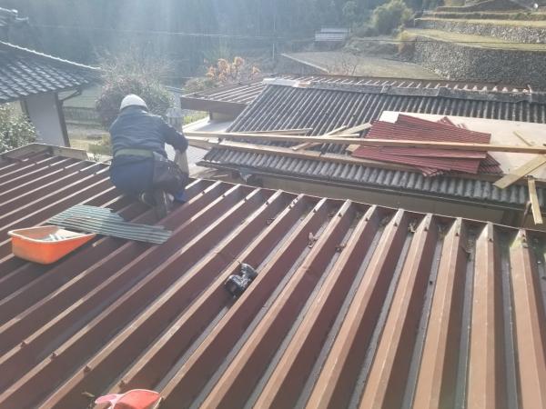 ルーフカバー葺き工事_201221_29.jpg