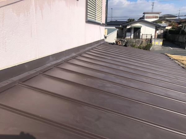 LINE_ALBUM_瓦棒葺き替え工事_220221_35.jpg