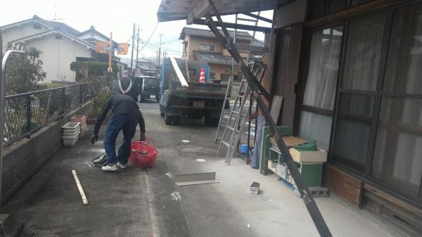F様邸ポリカ張り替え工事_220329_2.jpg