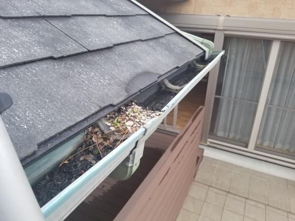 周南市H様邸雨樋掃除