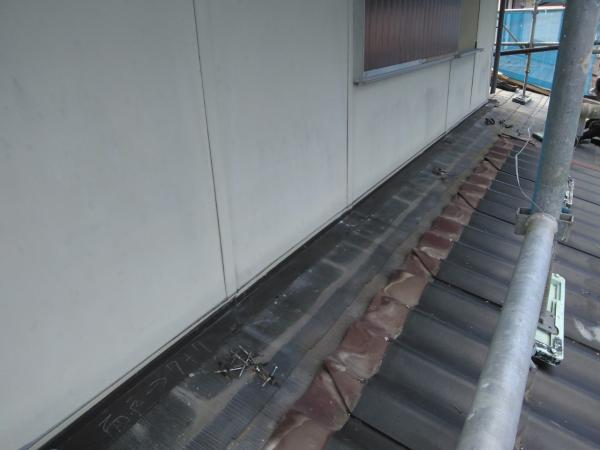 屋根カバー工事_221019_10.jpg